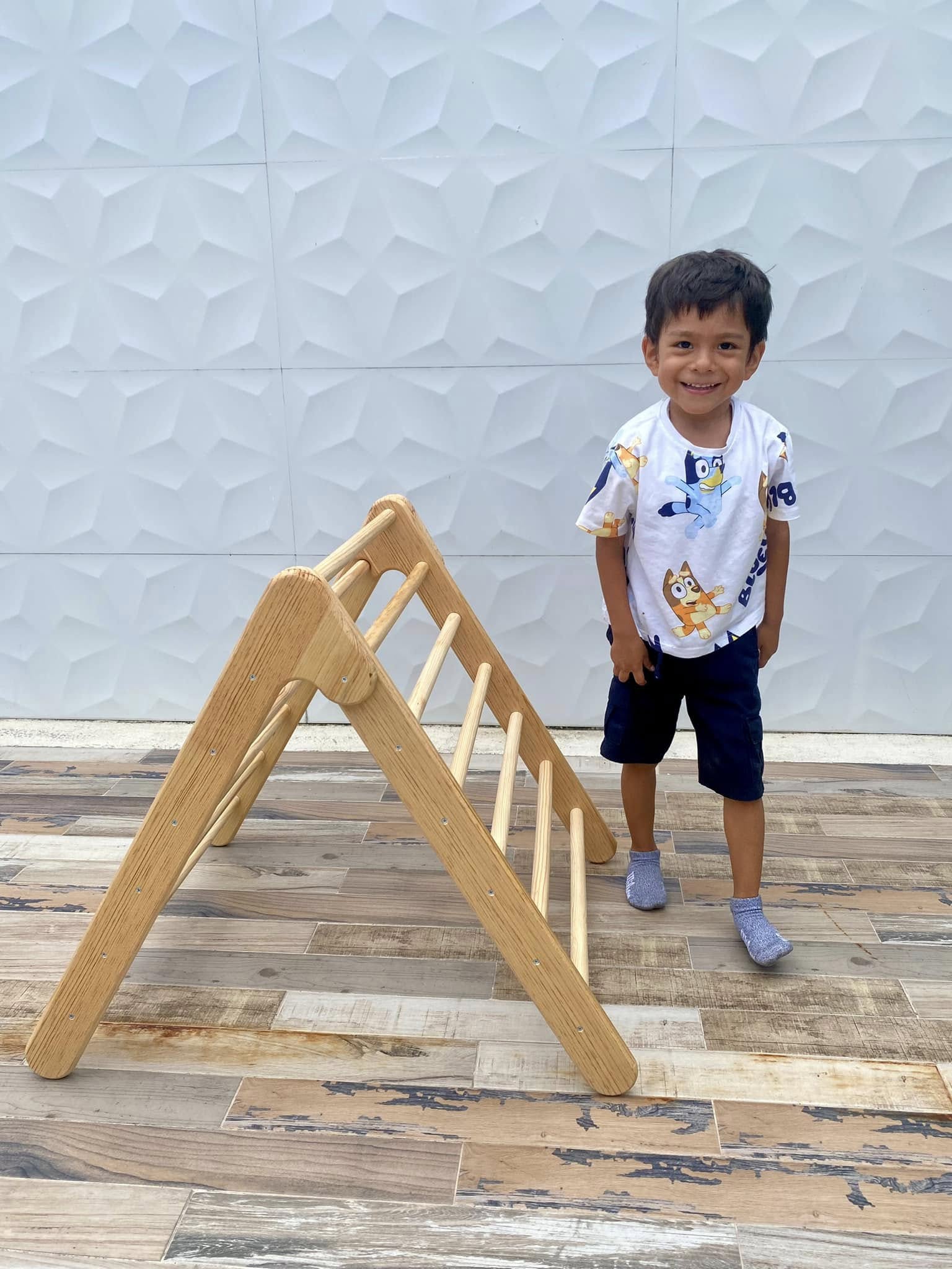 Triángulo Pikler Plegable - Motricidad y Juego Libre