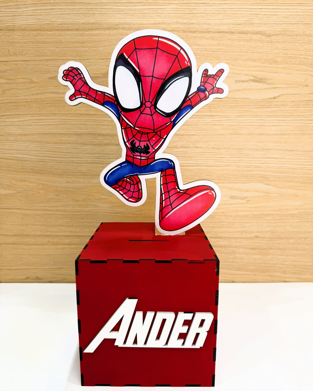 Alcancía Personalizada - Centro de Mesa SPIDERMAN