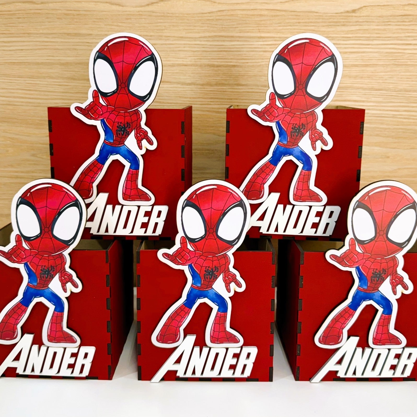 Dulces Sonrisas: Spidey y sus Amigos