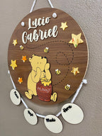 Letrerito Newborn con temática OSITO POO