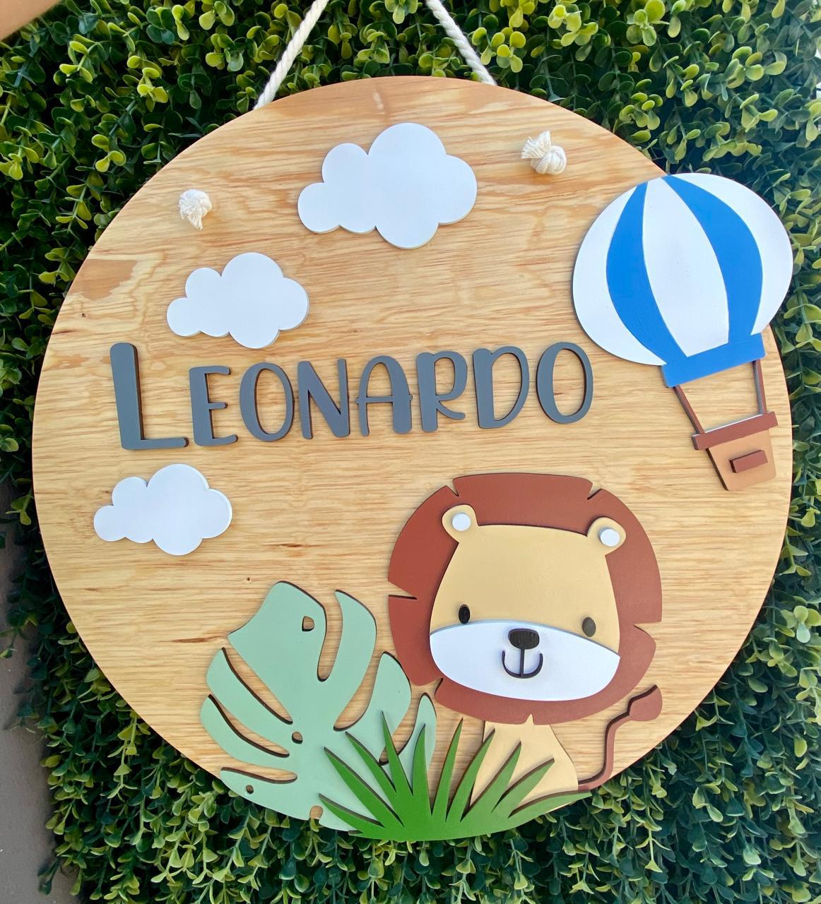 Letrerito Newborn con temática LEONCITO