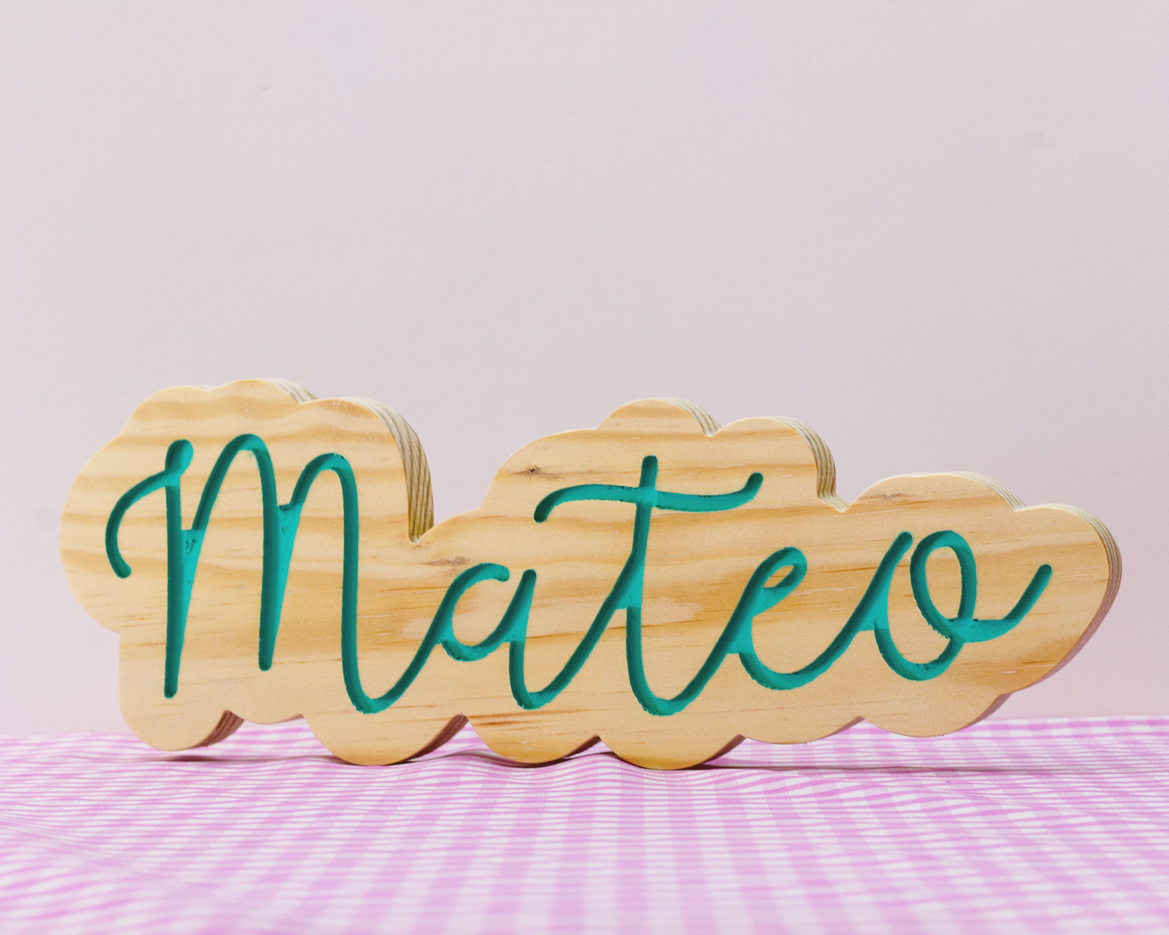 Nube de Madera Personalizada con Nombre